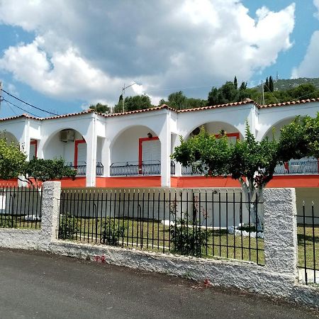 Villa Nikitas Parga Exterior photo